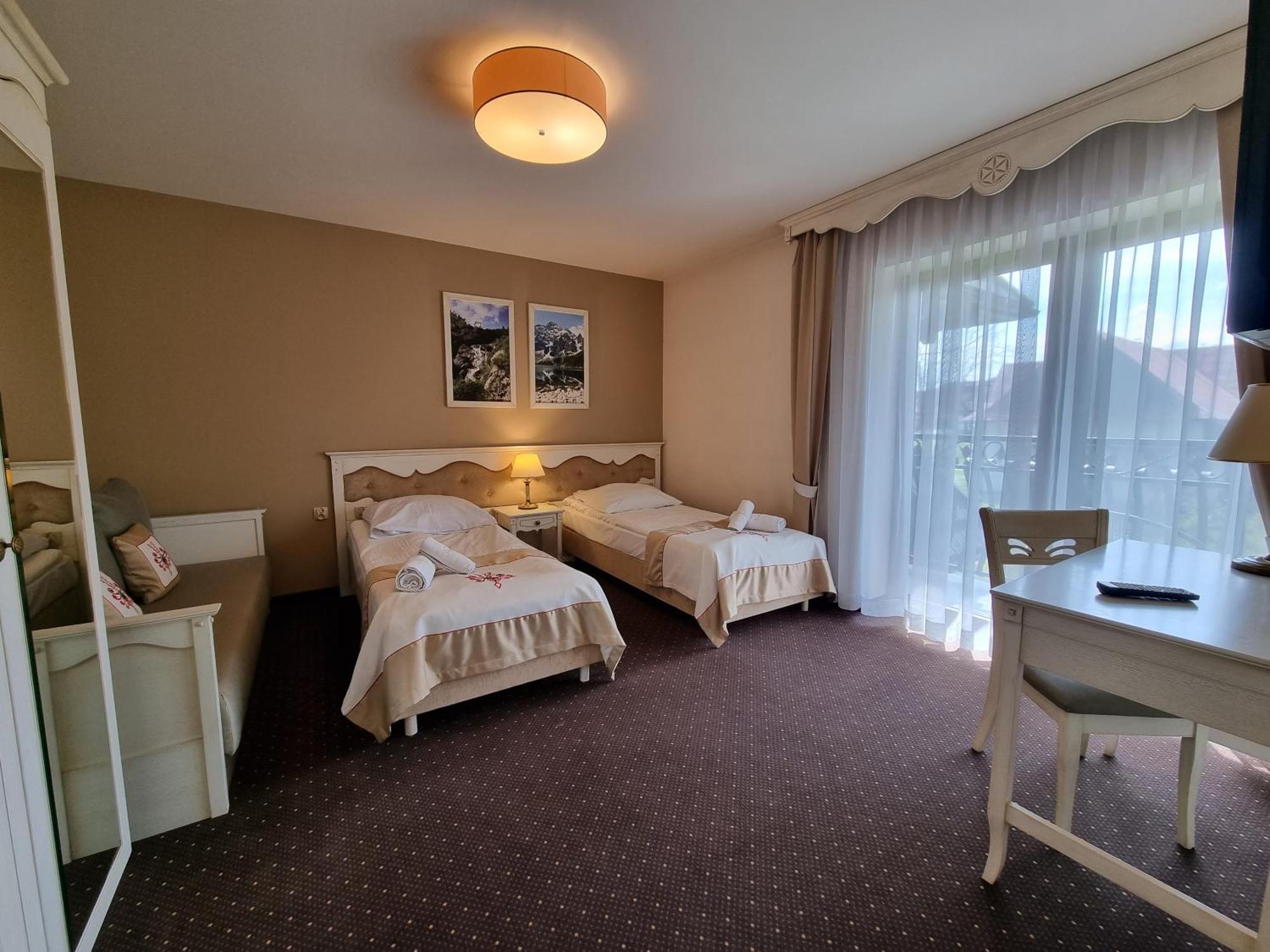 Carlina Hotel & Spa ビャウカ 部屋 写真