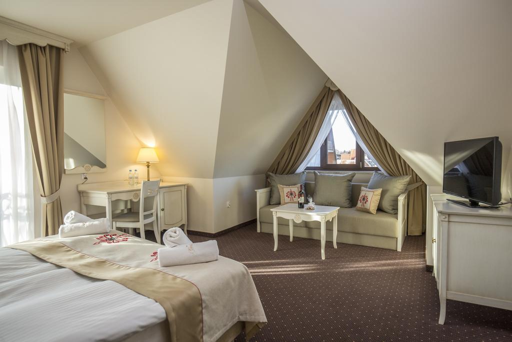 Carlina Hotel & Spa ビャウカ 部屋 写真